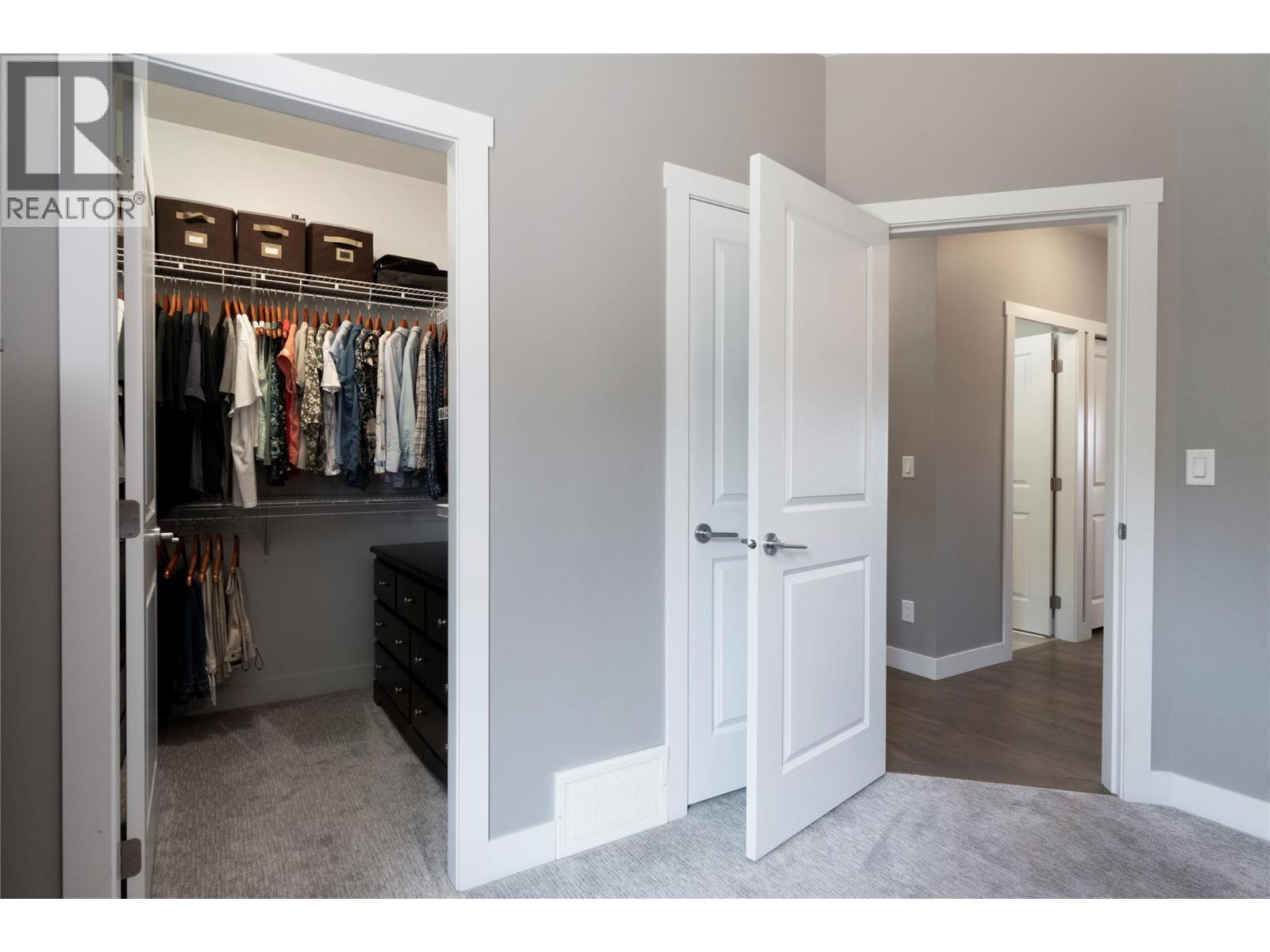 #37 1791 10 Street SW - 18