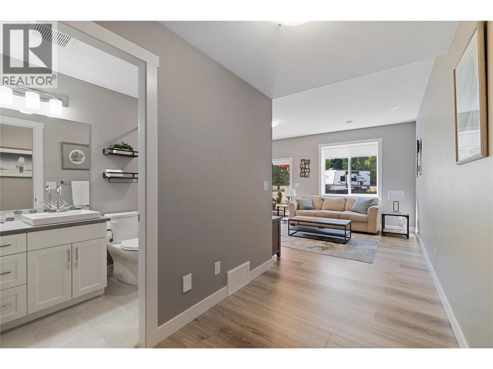 #37 1791 10 Street SW - 27