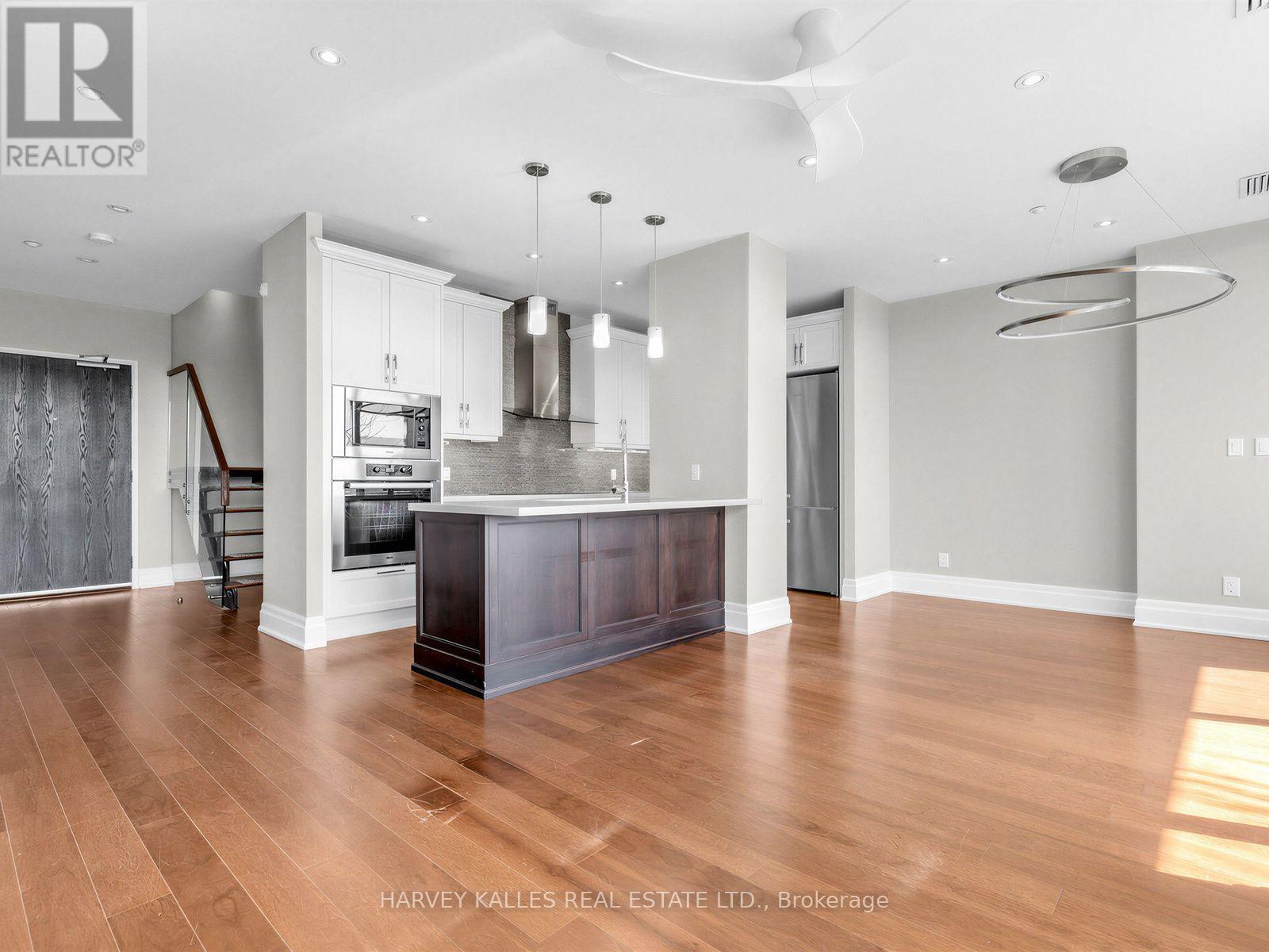 #404 1 RAINSFORD ROAD - 20