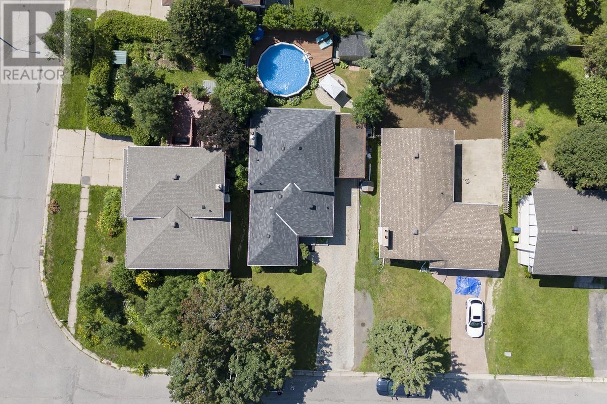 110 Country Club PL - Image 3