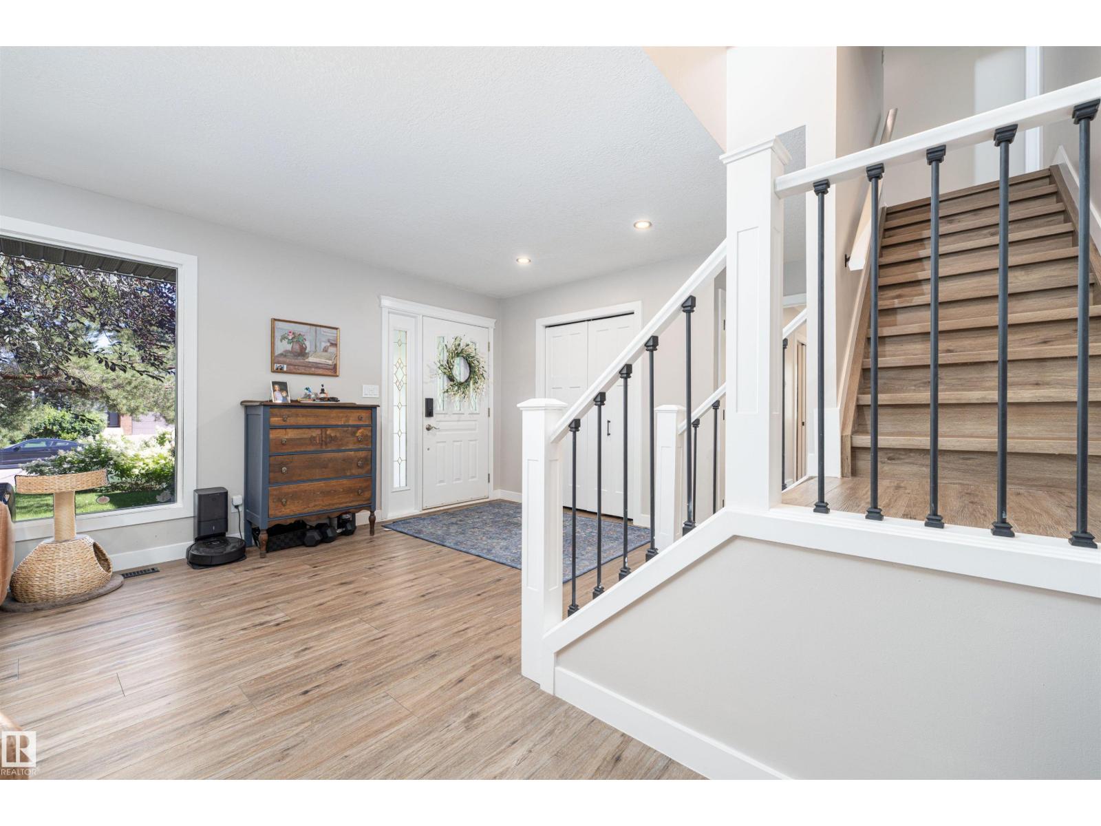 79 WOODSTOCK DR - 8
