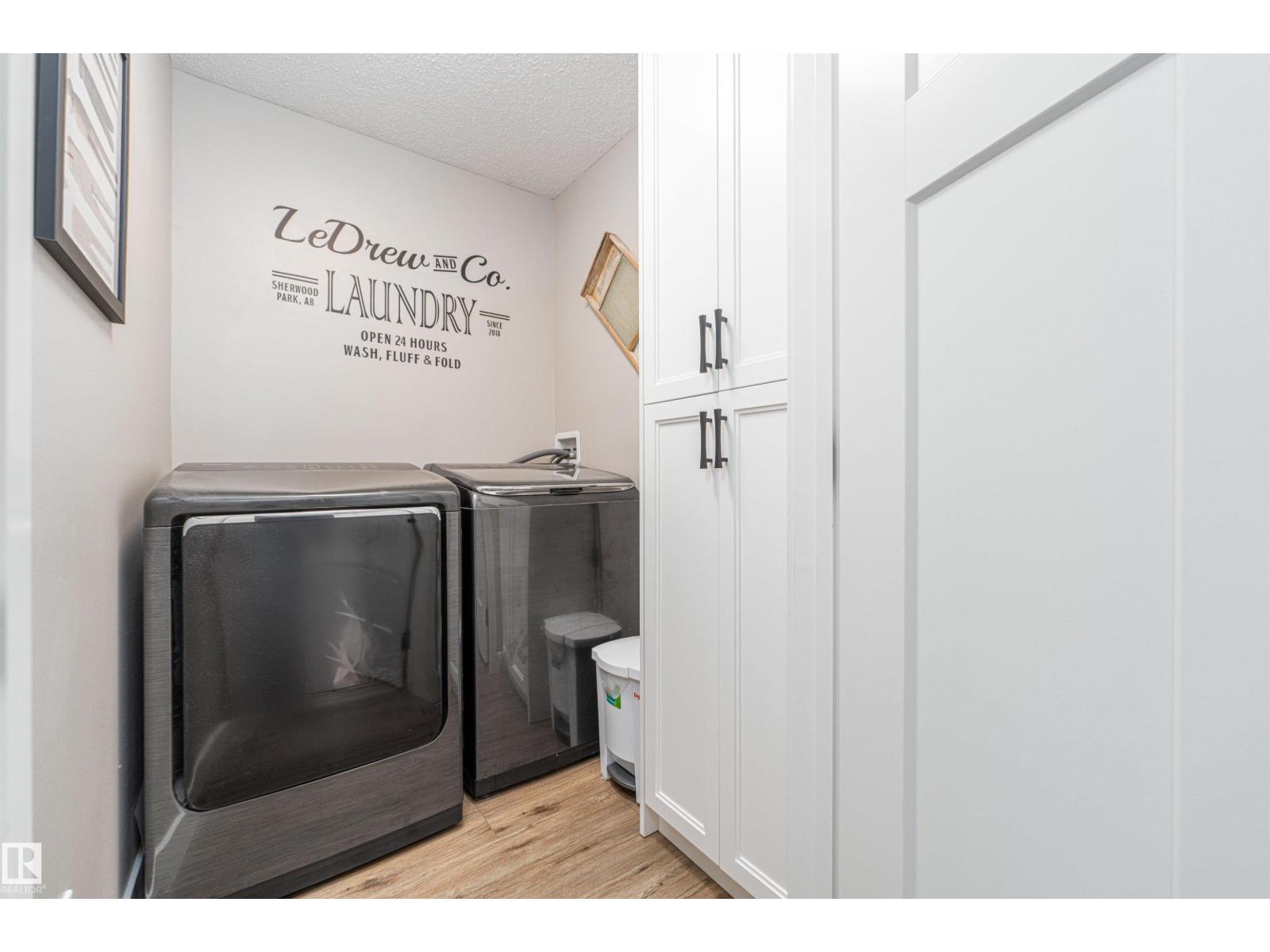 79 WOODSTOCK DR - 24