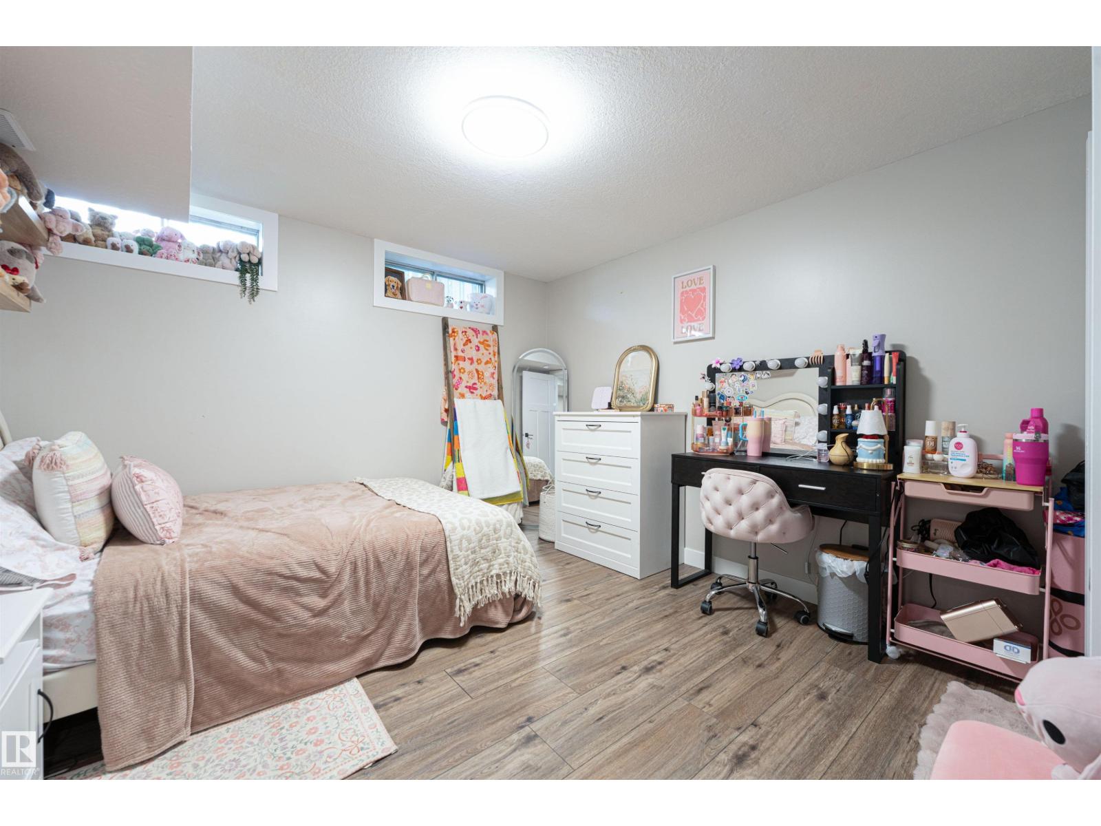 79 WOODSTOCK DR - 46