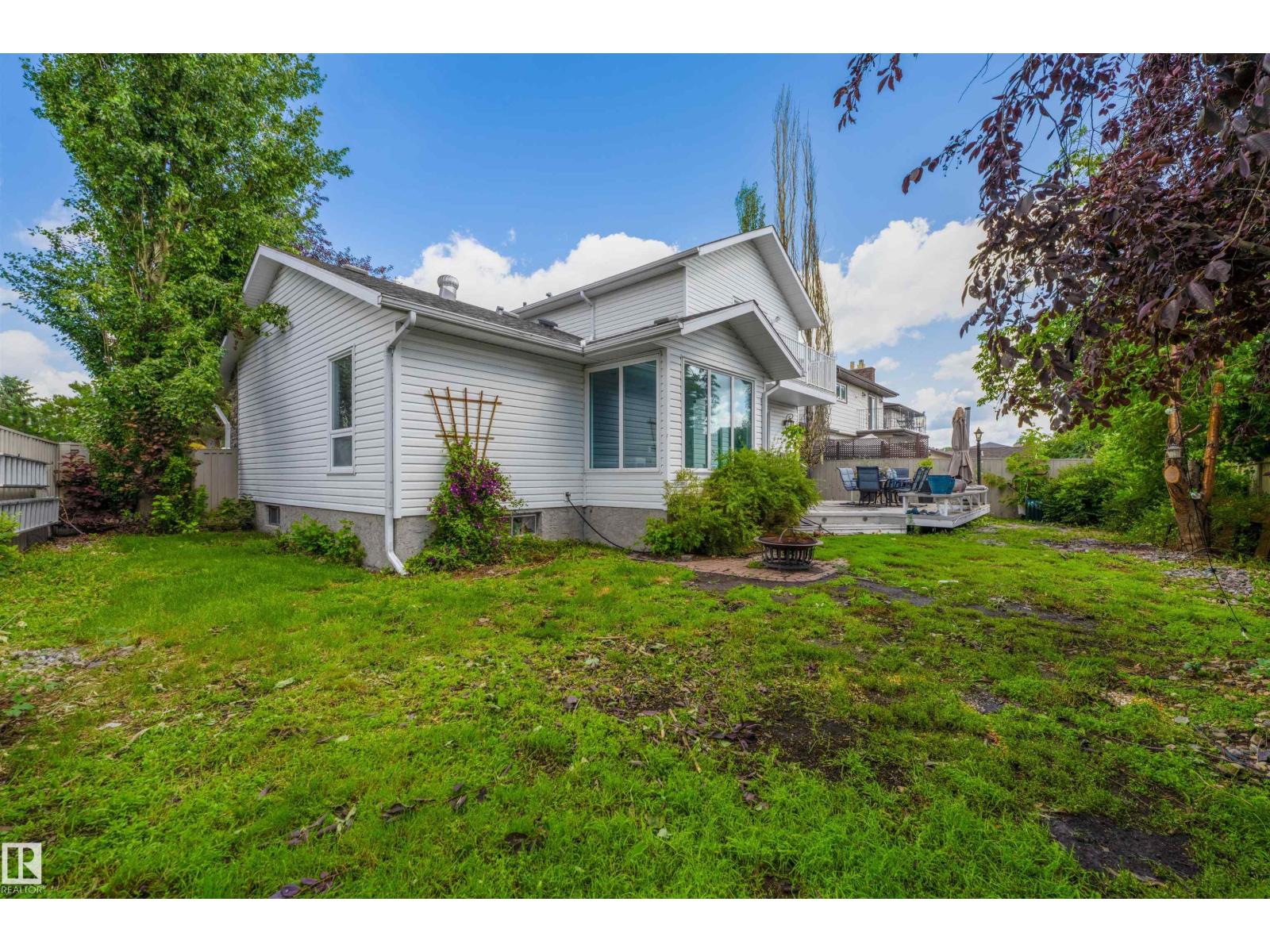 79 WOODSTOCK DR - 56