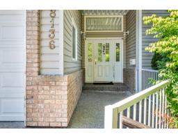 18136 Claytonwood Crescent, Surrey, BC V3S7T5 Photo 25