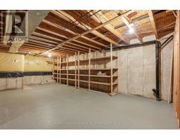 110 Heathercrest Private, Ottawa, ON K2J5E6 Photo 24