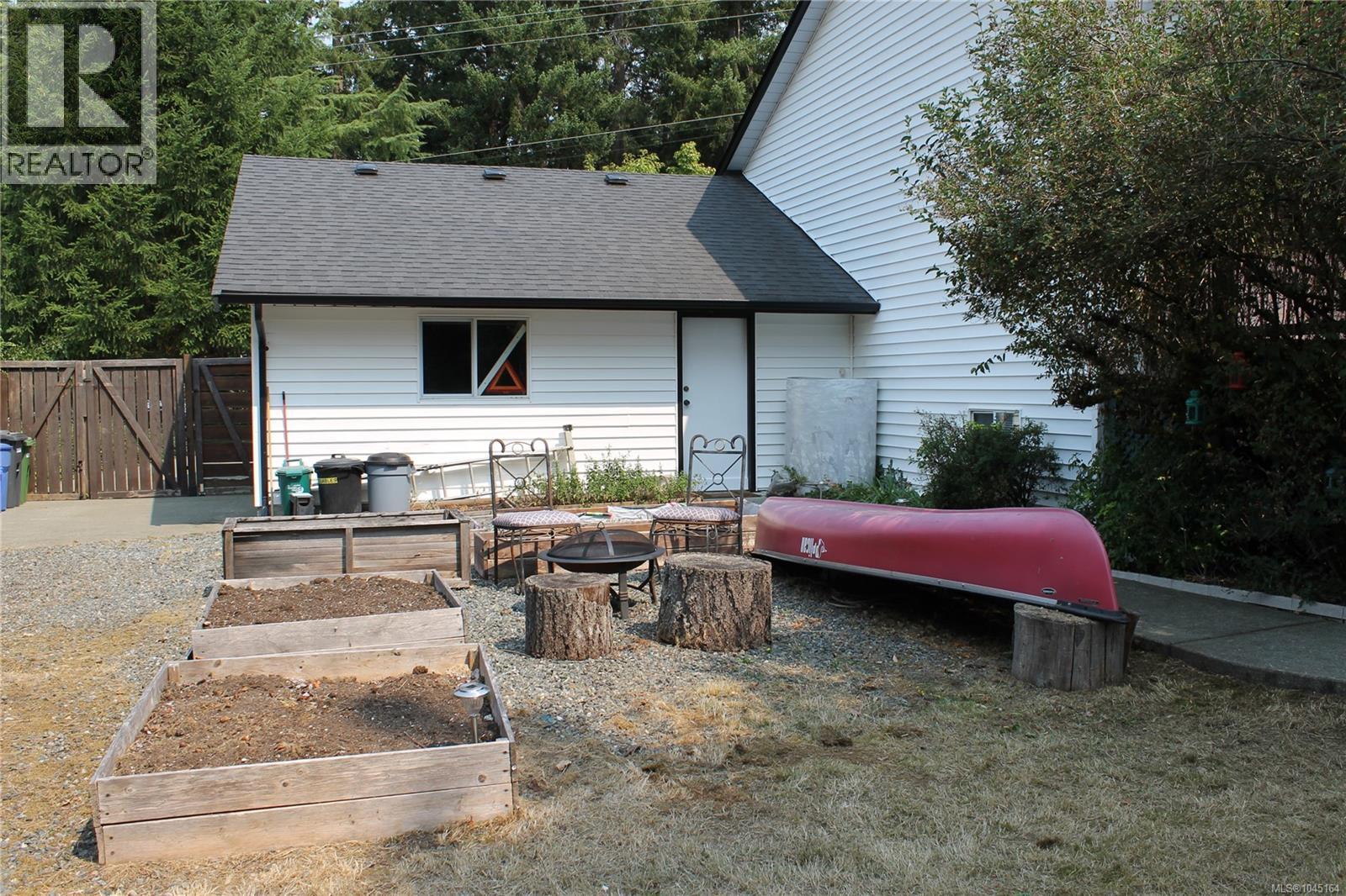 6386 Highwood Dr - Image 38