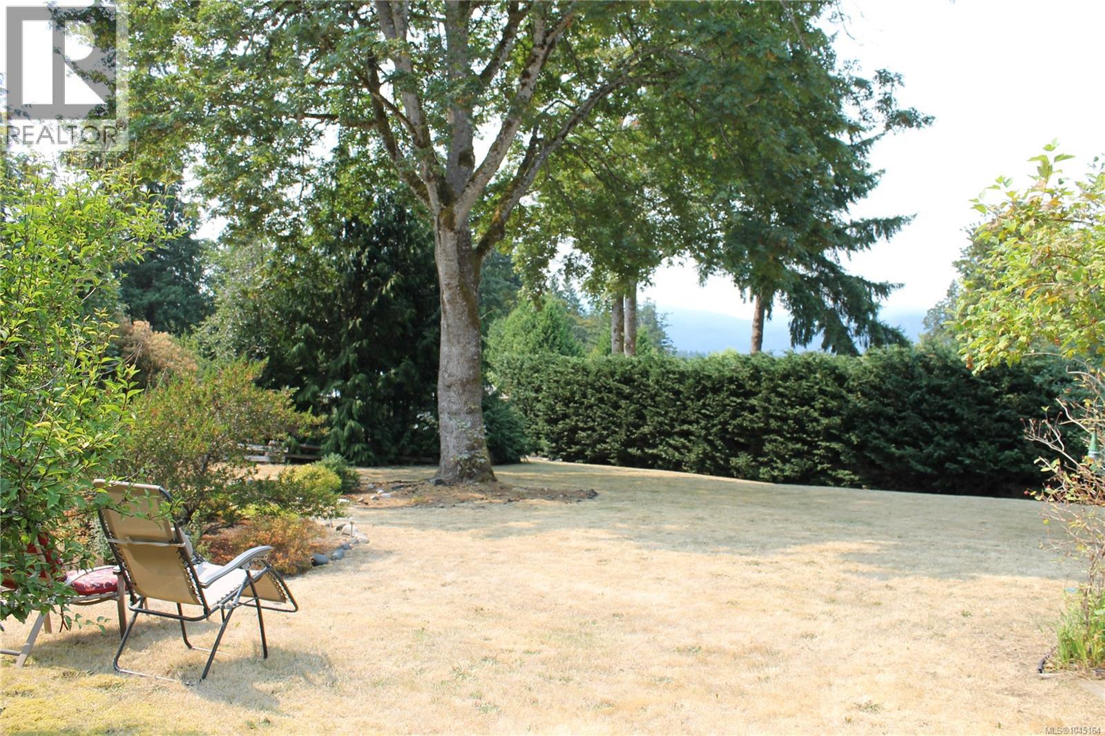 6386 Highwood Dr - Image 45