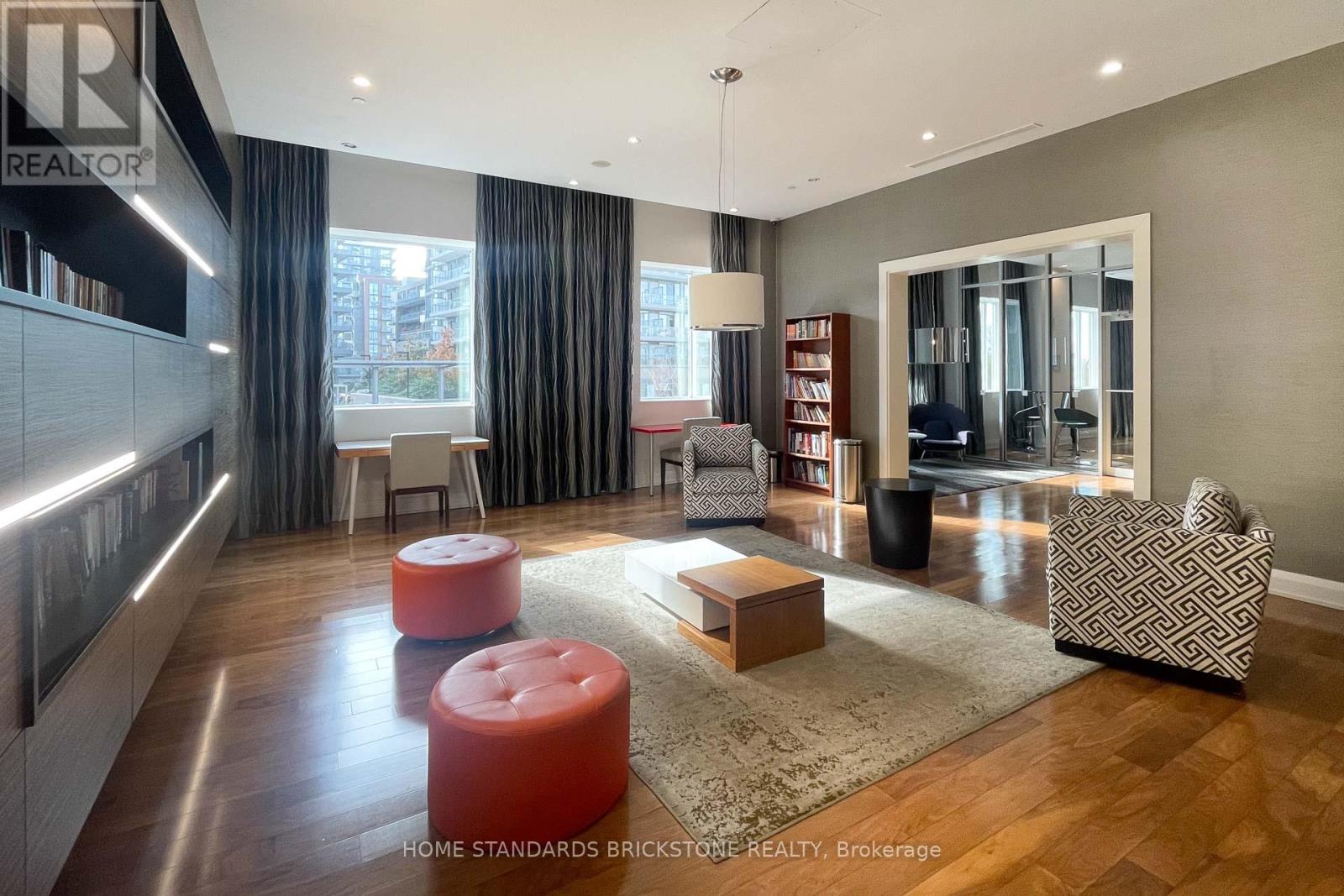 #1201 66 FOREST MANOR ROAD - 39