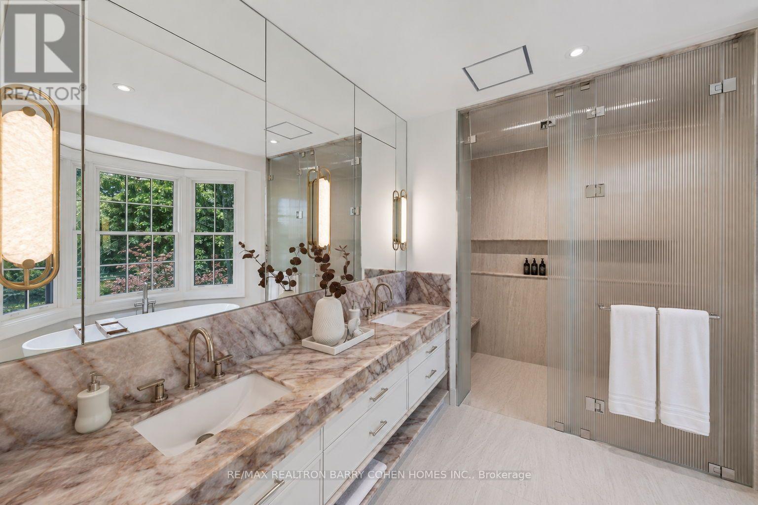 23 SOUTH DRIVE - 25