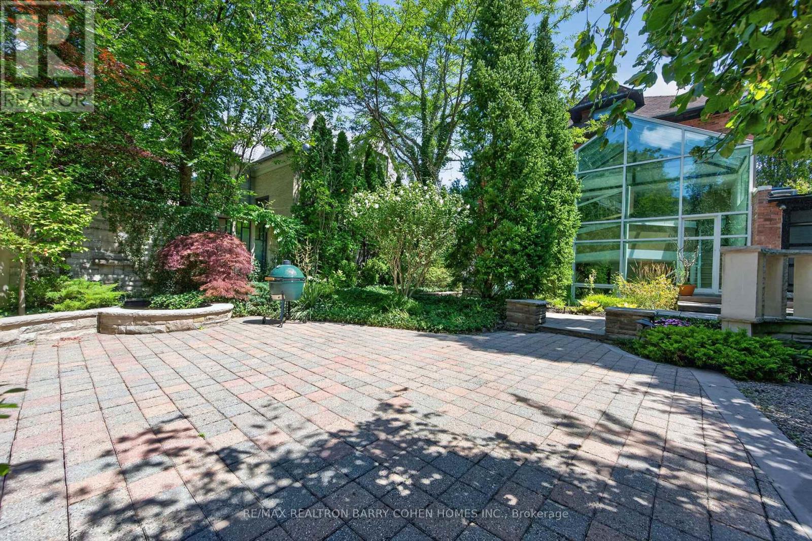 23 SOUTH DRIVE - 35