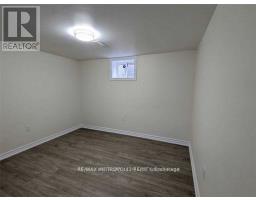 Bsmt - 595 Gibbons Street, Oshawa, ON L1J4Z7 Photo 9