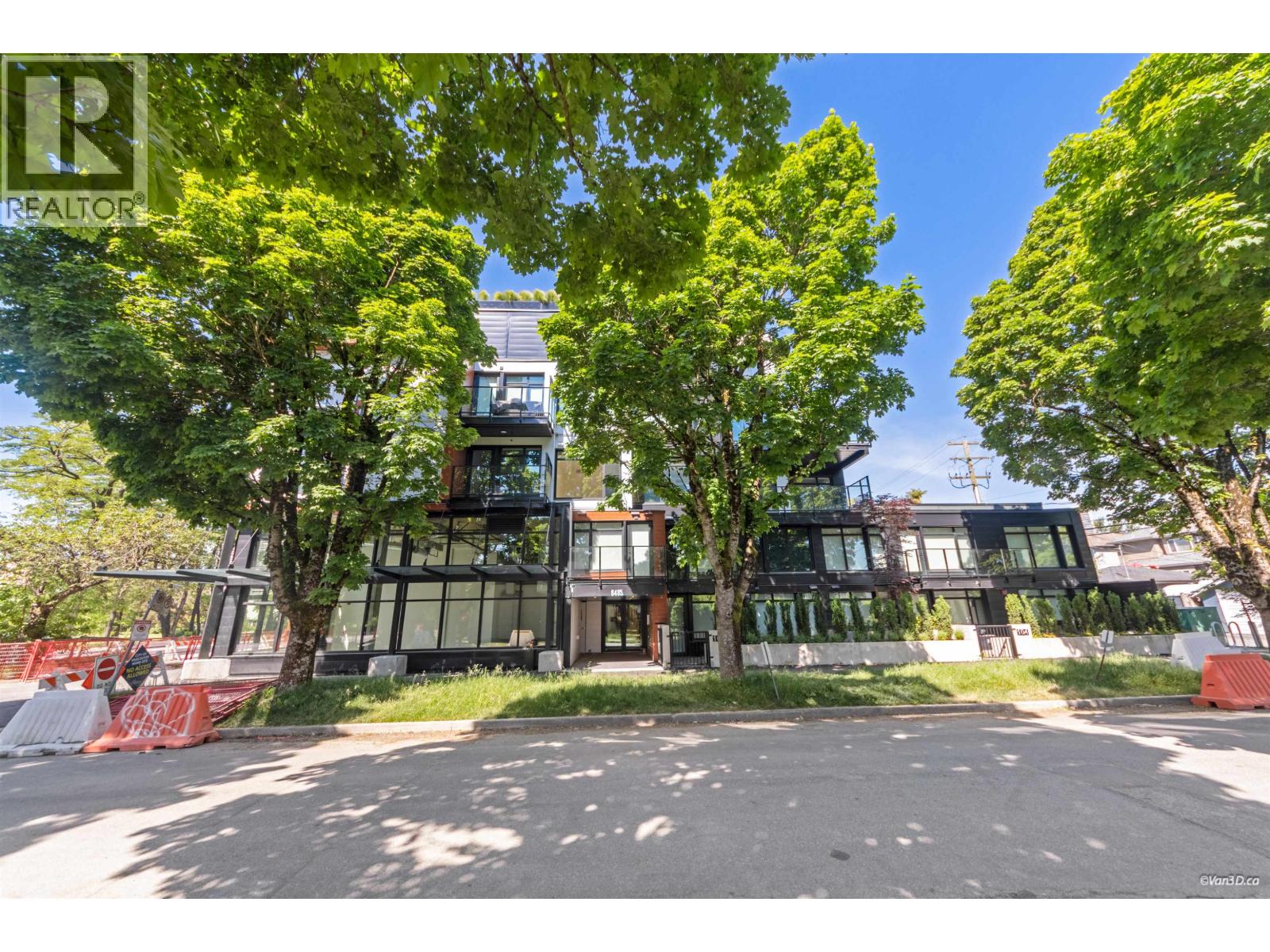 3 Bed, 2 Bath Apartment for Sale in Vancouver – 302 6485 MANITOBA STREET, Vancouver – MLS# R3152976 - Image 25