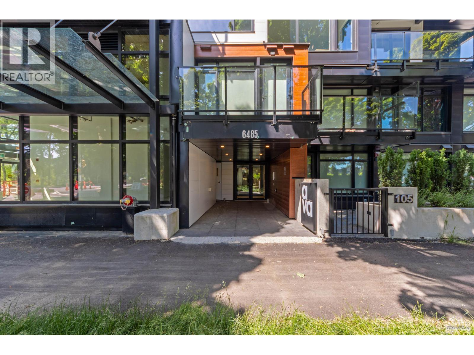 3 Bed, 2 Bath Apartment for Sale in Vancouver – 302 6485 MANITOBA STREET, Vancouver – MLS# R3152976 - Image 27
