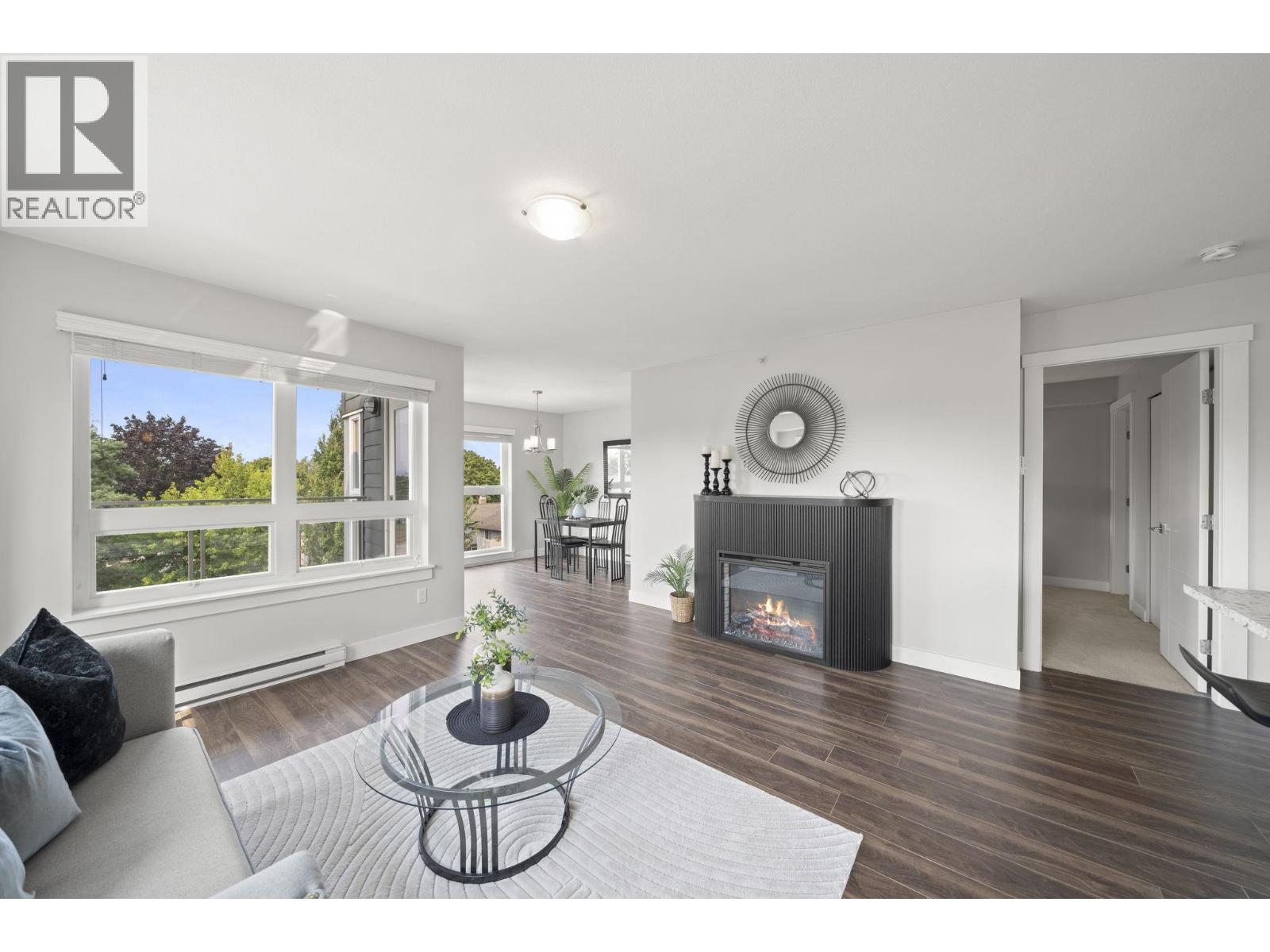 #306-4815 55B Street, Delta