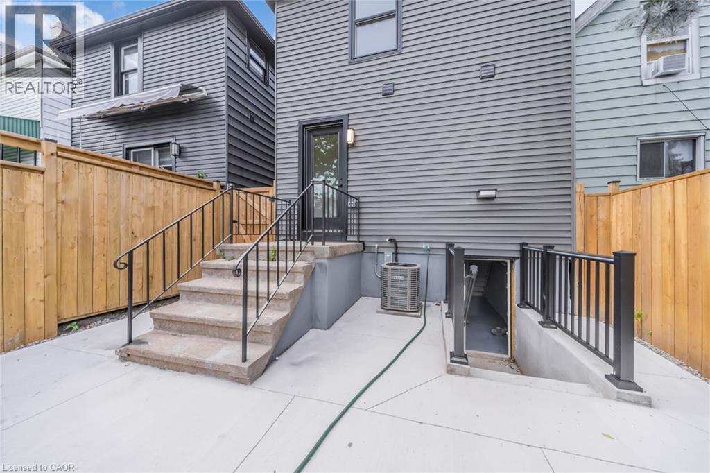 40 GLENDALE Avenue N - Image 46