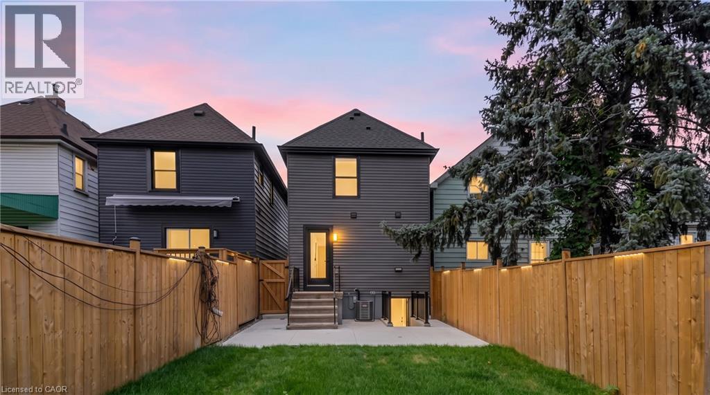 40 GLENDALE Avenue N - Image 49