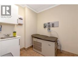 574 Upper James Street, Hamilton, ON L9C2Y6 Photo 15