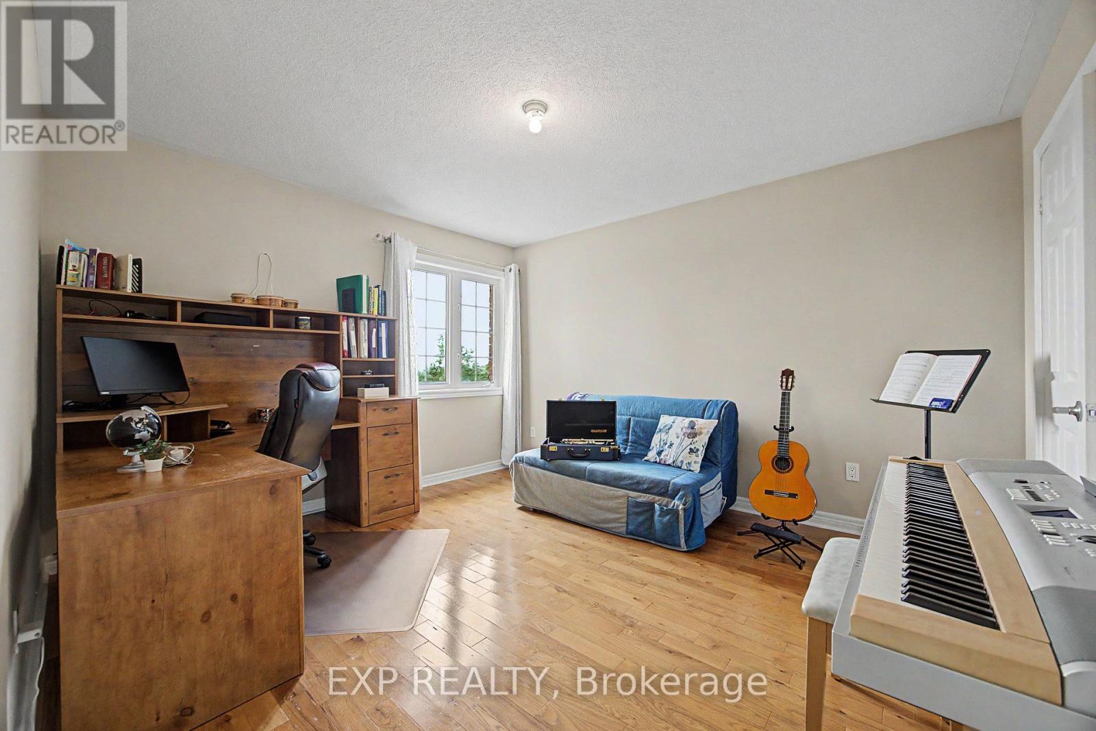 7269 LANTERN FLY HOLLOW - Image 24