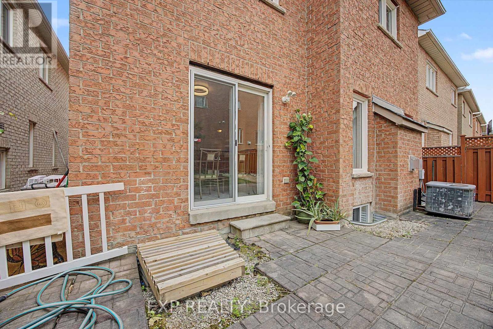 7269 LANTERN FLY HOLLOW - Image 29