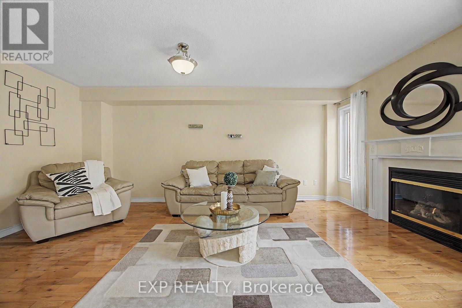 7269 LANTERN FLY HOLLOW - Image 9