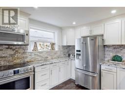 Main - 107 Spenvalley Drive, Toronto, ON M3L1Z4 Photo 9