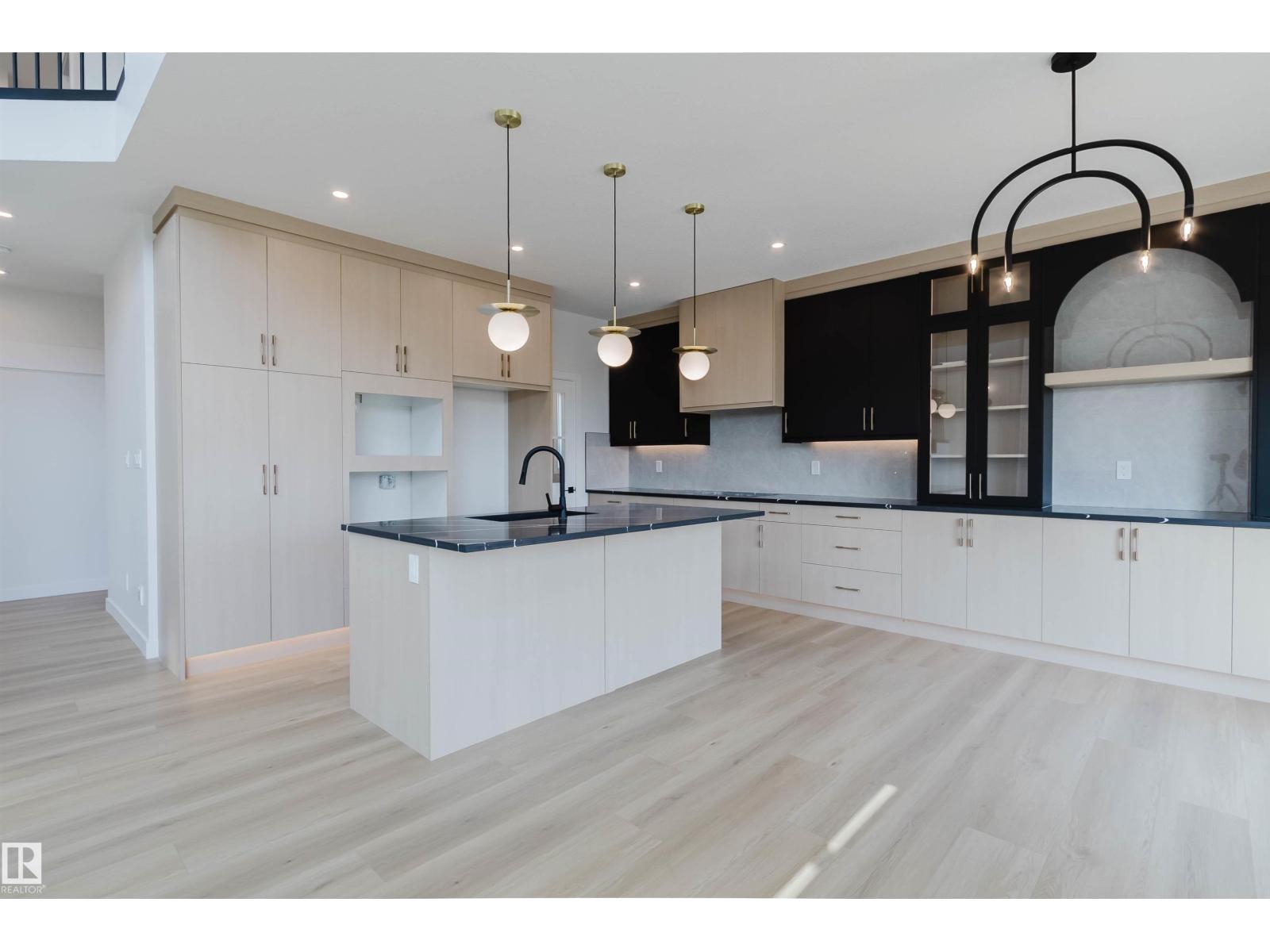 3327 Chernowski WY SW - 1