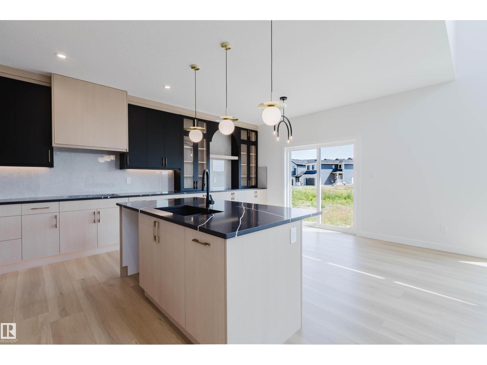 3327 Chernowski WY SW - 11