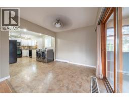 Primary Bedroom - 2270 Greenfield Avenue, Kamloops, BC V2B4P3 Photo 9