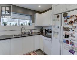 2270 Greenfield Avenue, Kamloops, BC V2B4P3 Photo 24