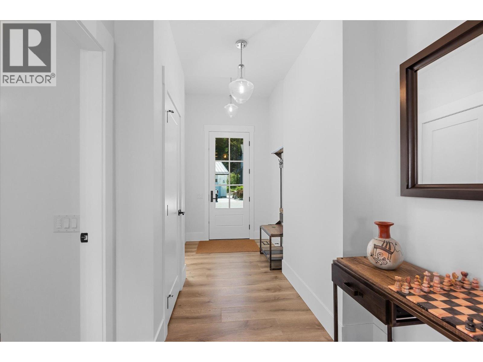185 Diamond Way - Image 5