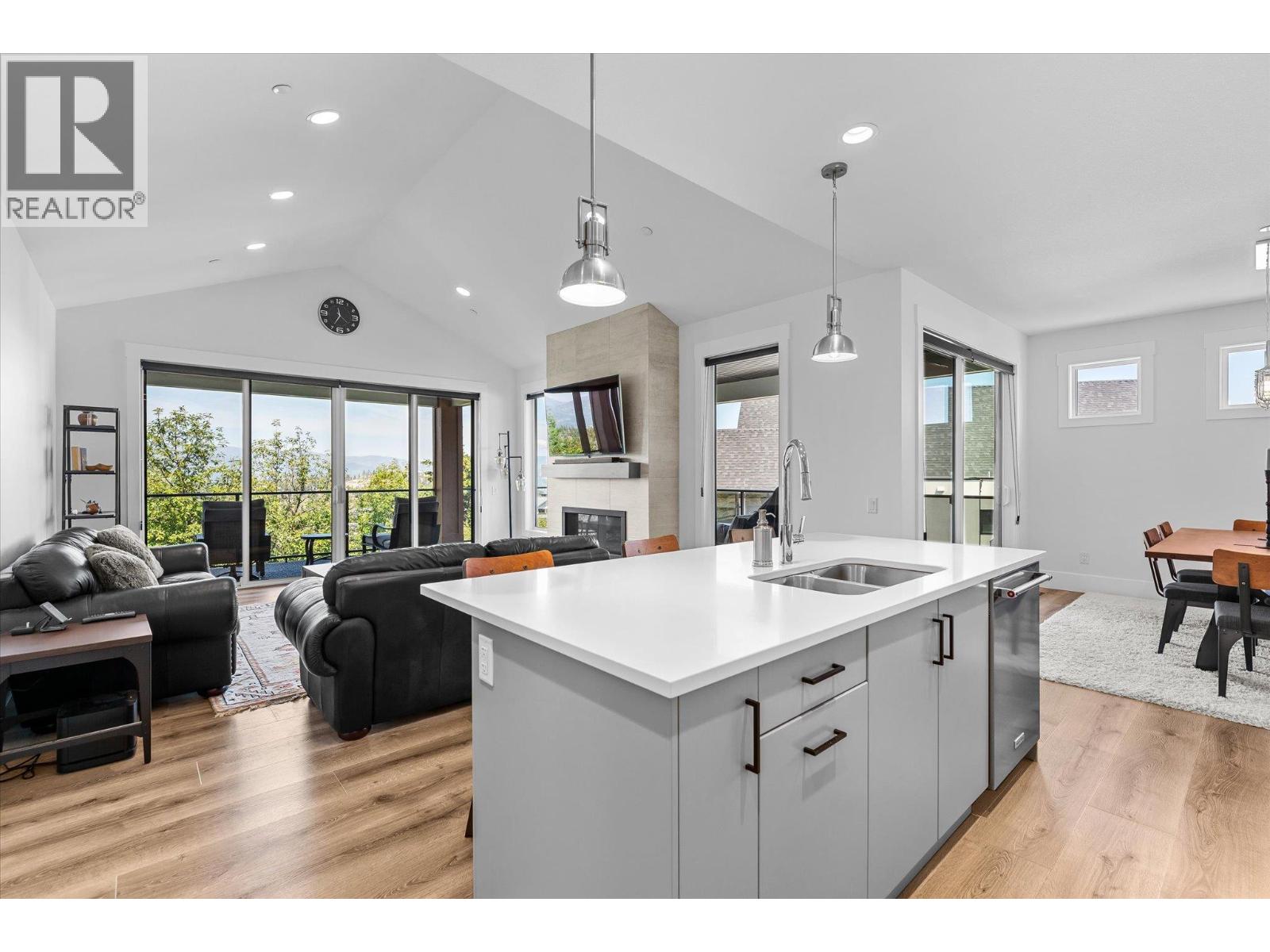 185 Diamond Way - Image 9