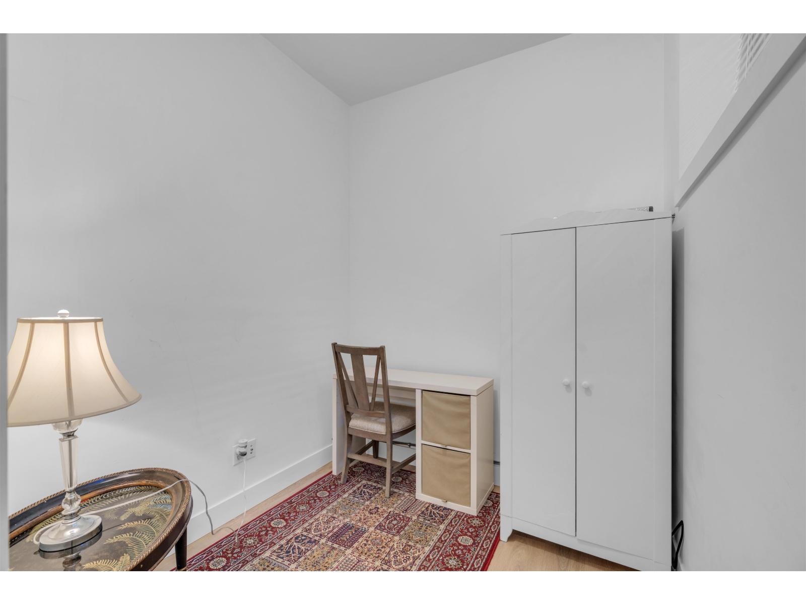 42 16433 19 AVENUE, White Rock