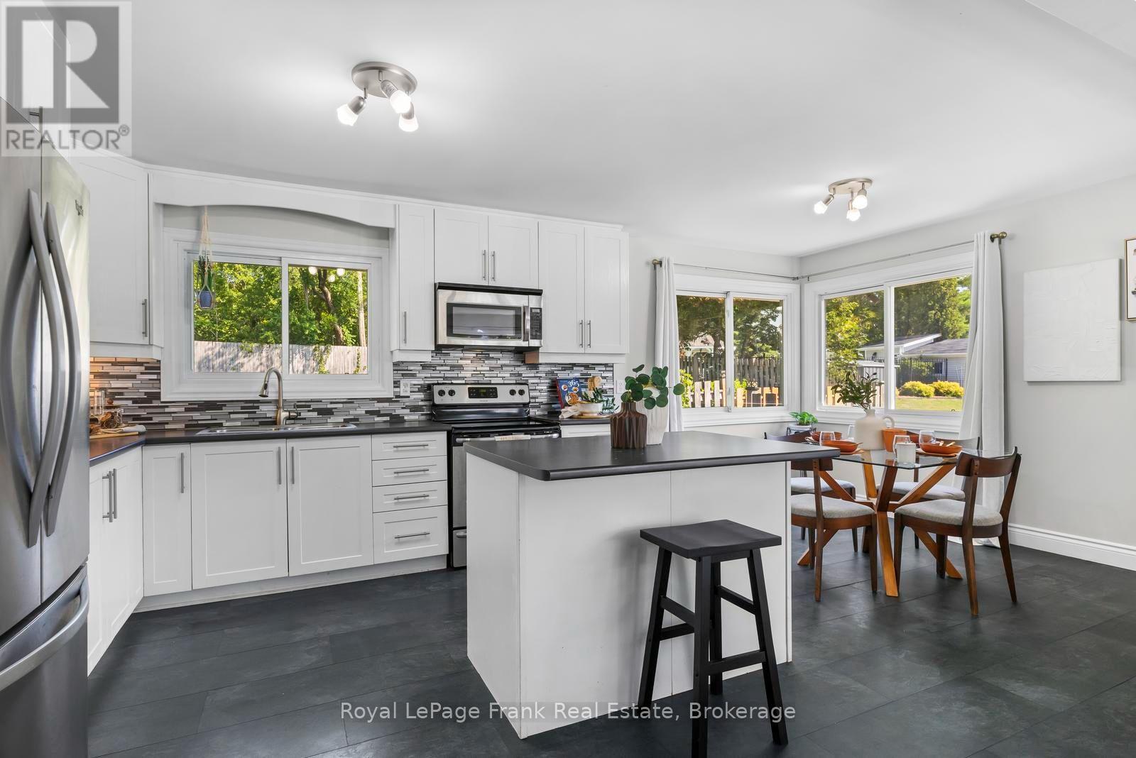 155 CROMWELL STREET - Image 8