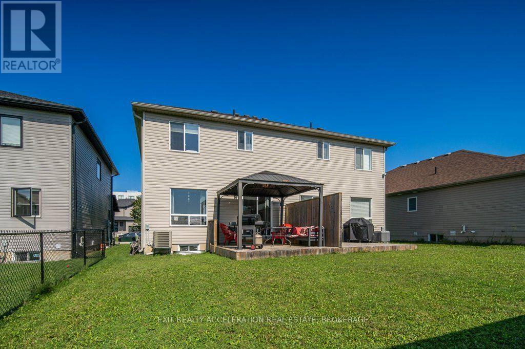 114 KANVERS WAY - 30