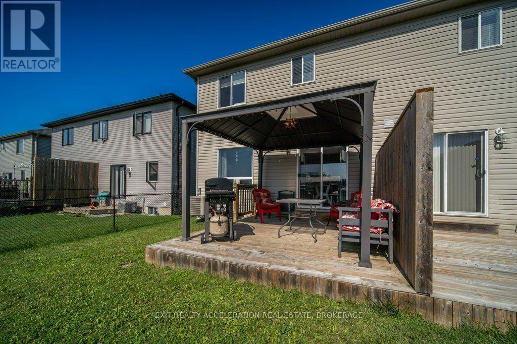 114 KANVERS WAY - 33