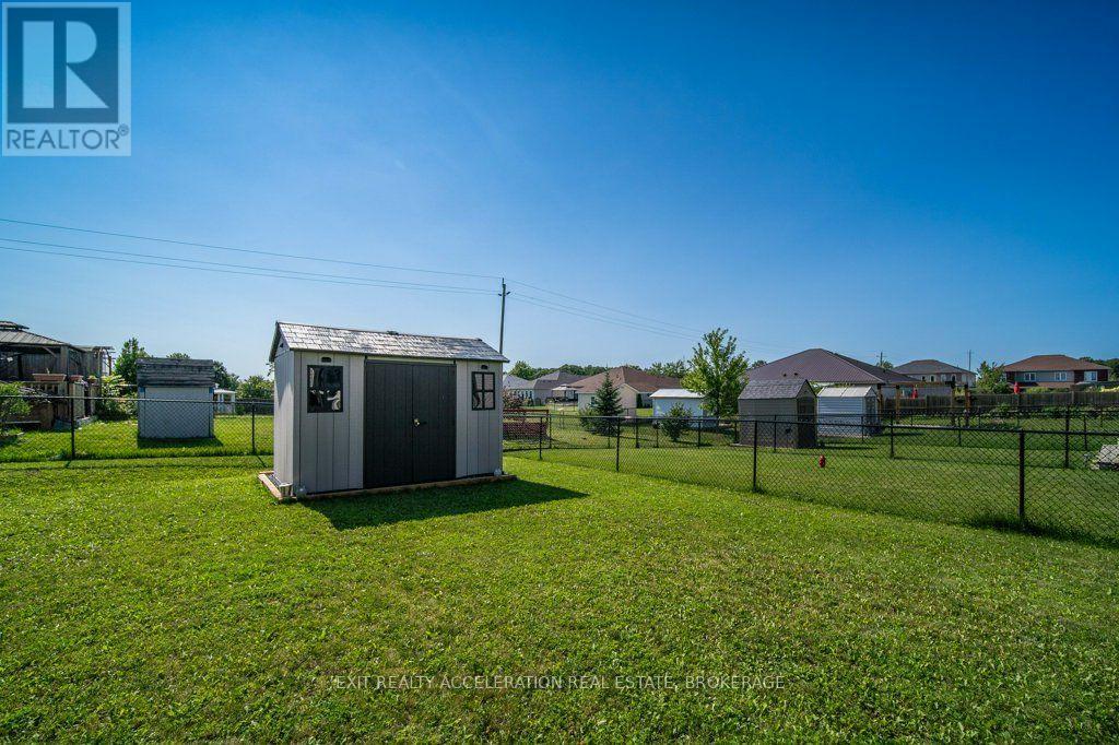114 KANVERS WAY - 36