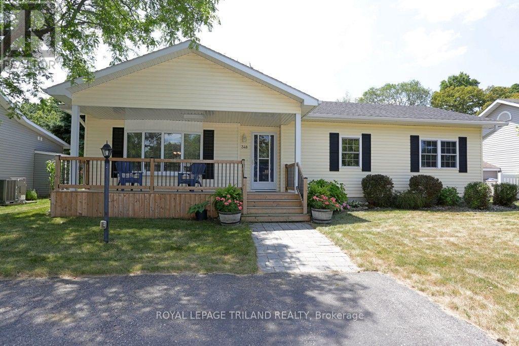 348 SHANNON BOULEVARD, South Huron (Stephen) — photo 2