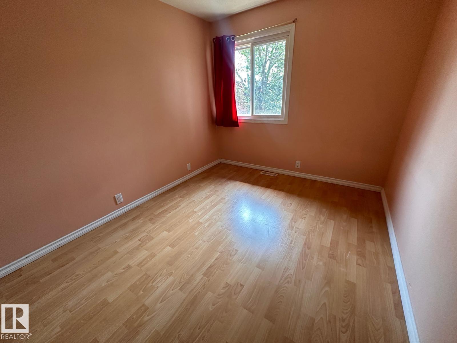 1704 37 Street NW - Photo 11