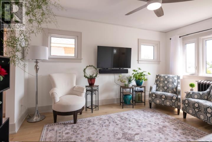 314 Surrey Street - Image 4
