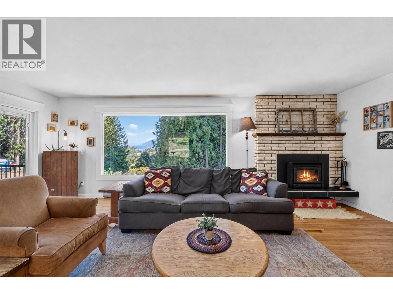 450 20 Avenue SW - 6