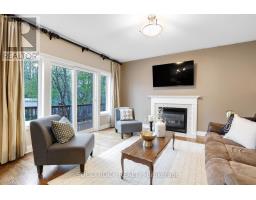 Living room - 45 Basswood Avenue, Ottawa, ON K2S1X3 Photo 12
