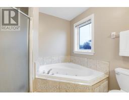 Bedroom - 45 Basswood Avenue, Ottawa, ON K2S1X3 Photo 18