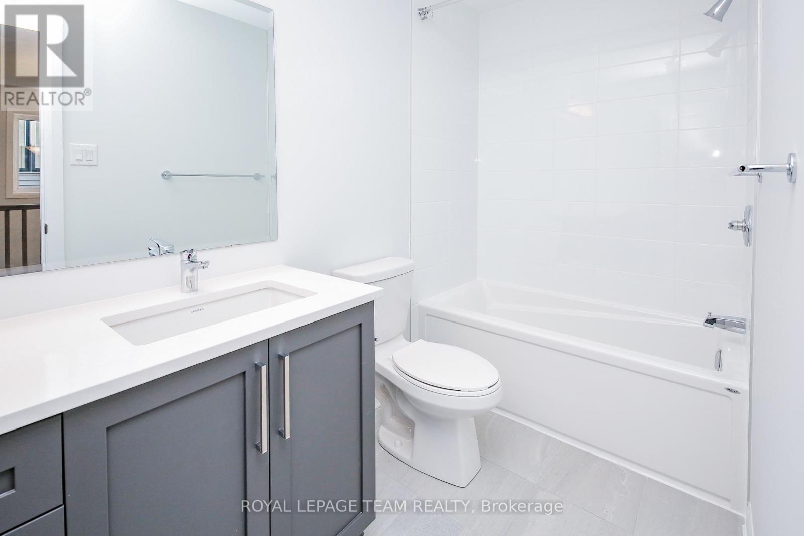 4 Bed, 3 Bath House for Rent in Ottawa – 645 HAMSA STREET, Ottawa – MLS# X13641954 - Image 64