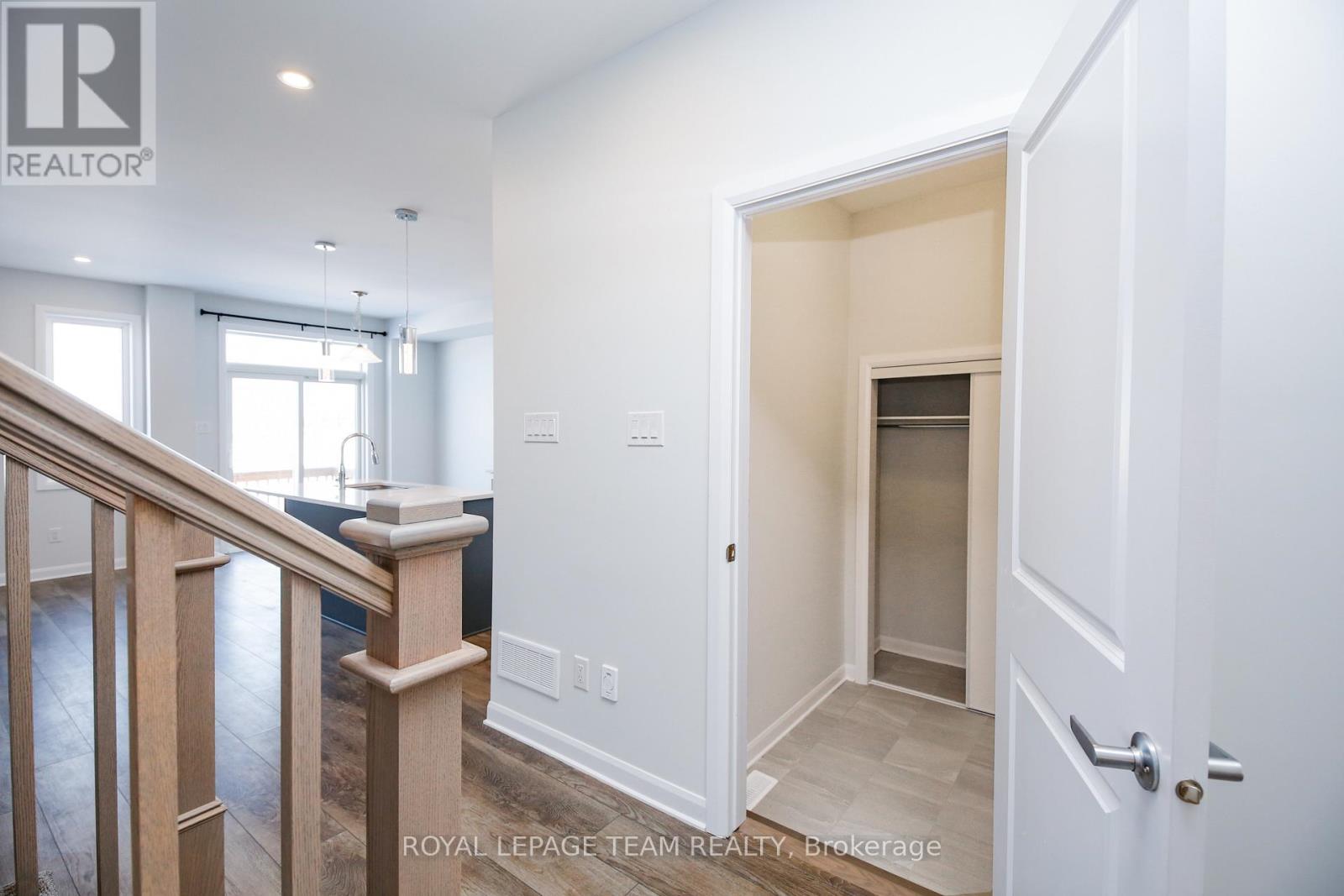 4 Bed, 3 Bath House for Rent in Ottawa – 645 HAMSA STREET, Ottawa – MLS# X13641954 - Image 13