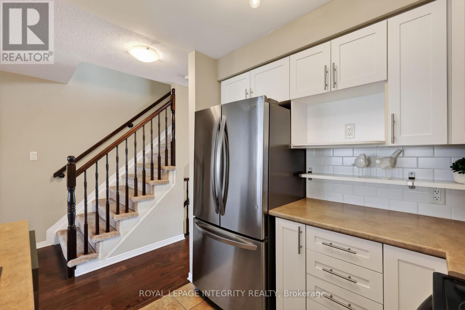 635 REARDON PRIVATE - 7