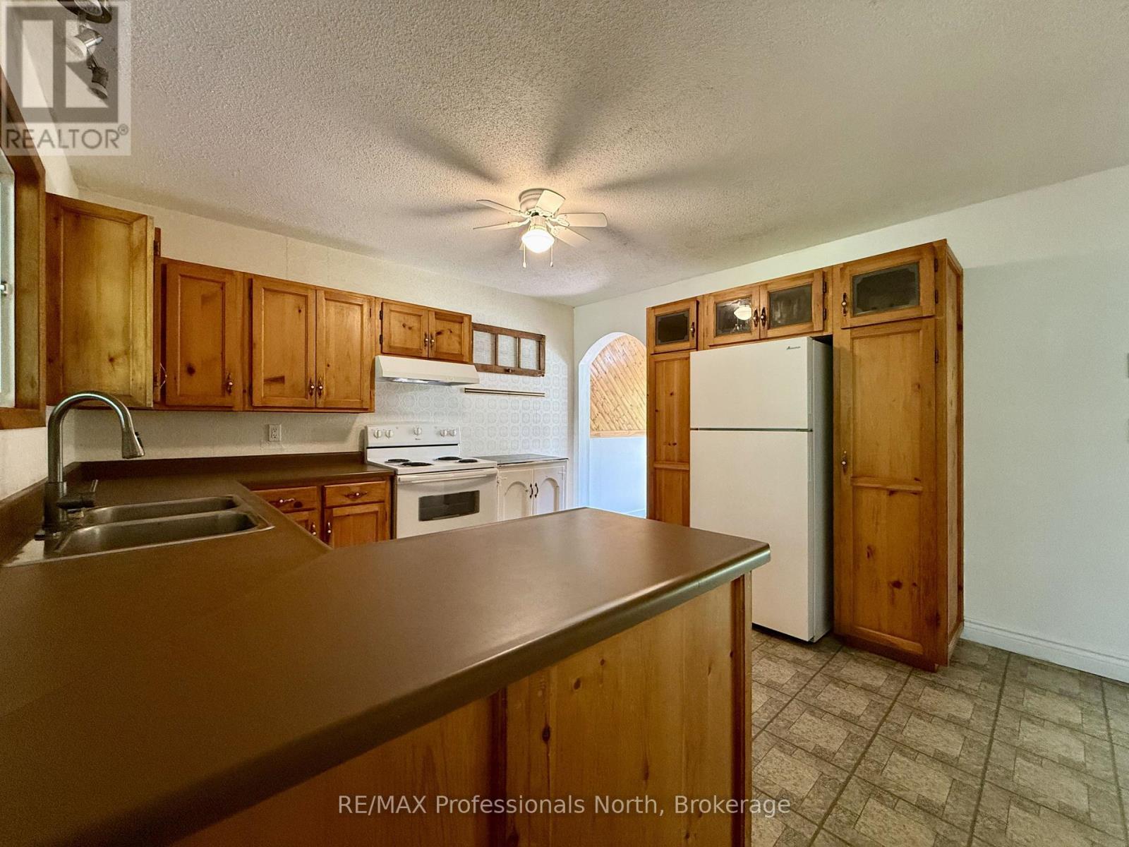 1125 FAIRY FALLS ROAD - Image 13