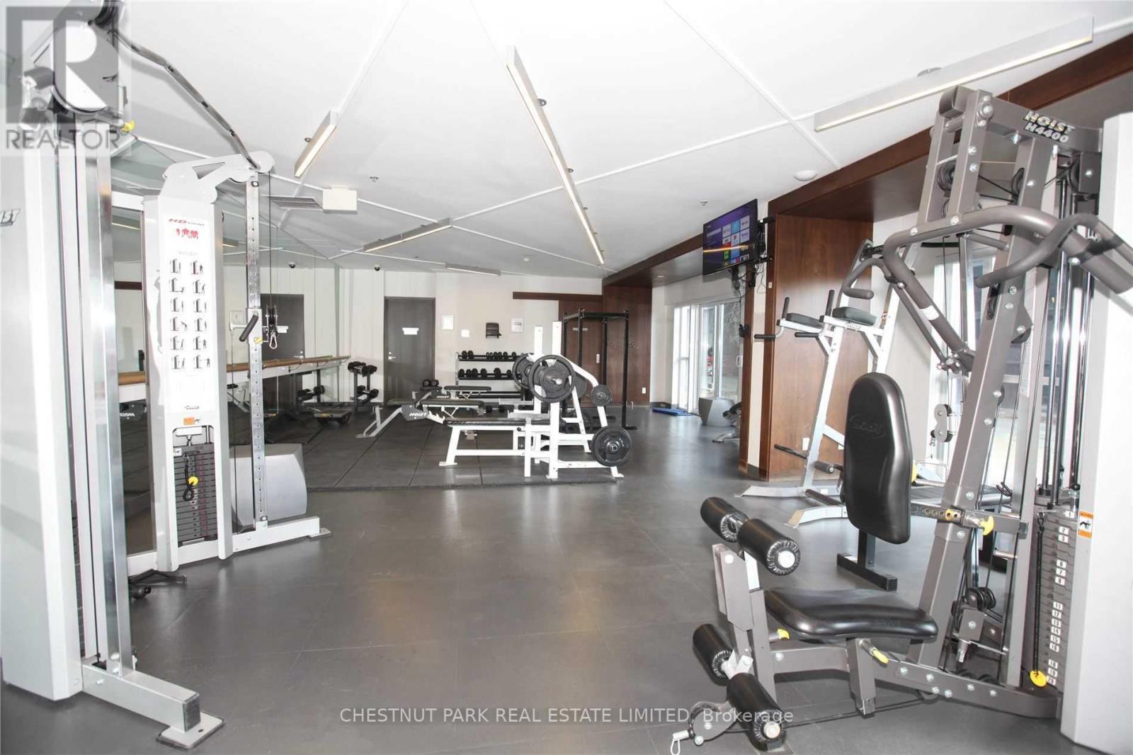 #1711 352 FRONT STREET W - 16