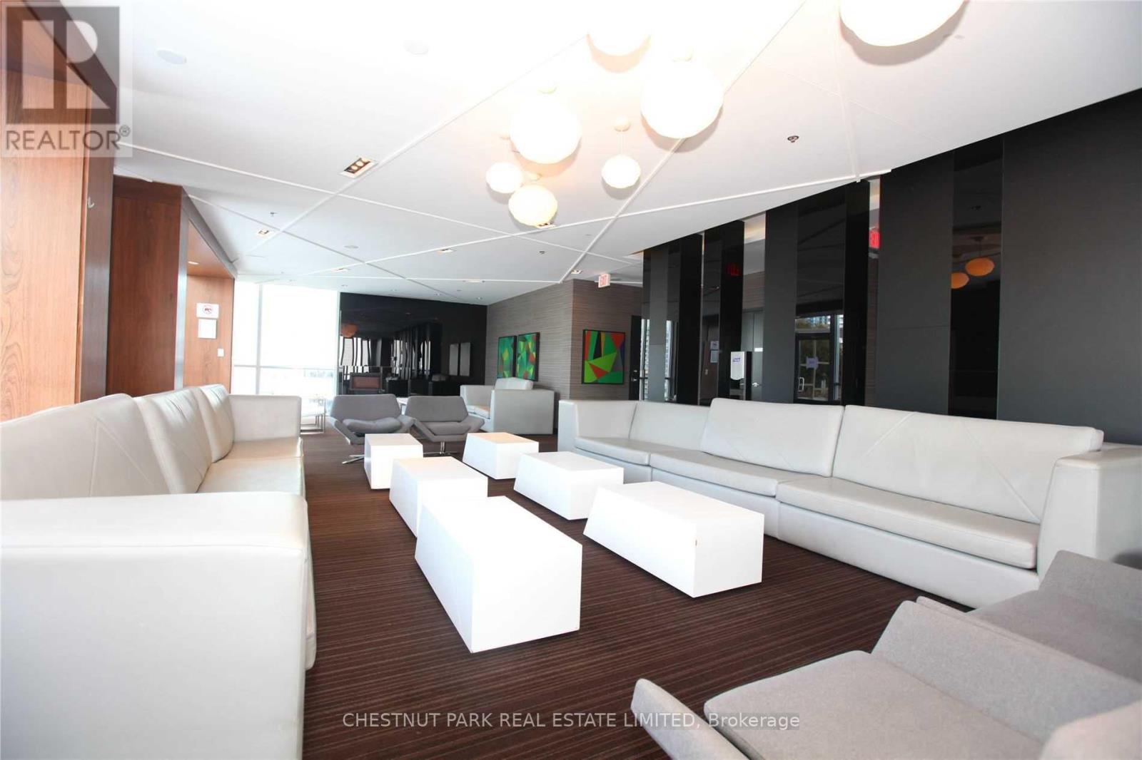#1711 352 FRONT STREET W - 17
