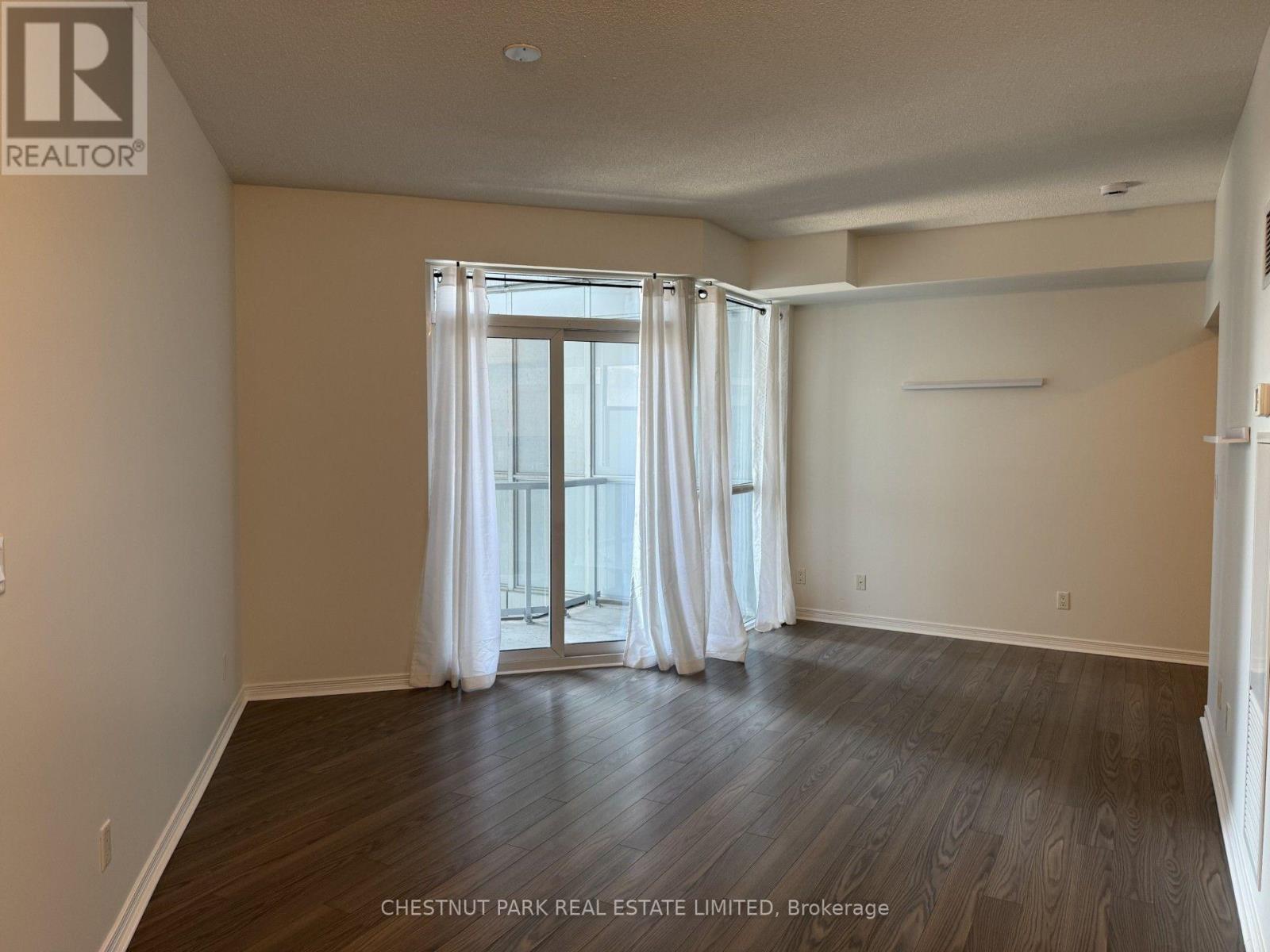 #1711 352 FRONT STREET W - 8